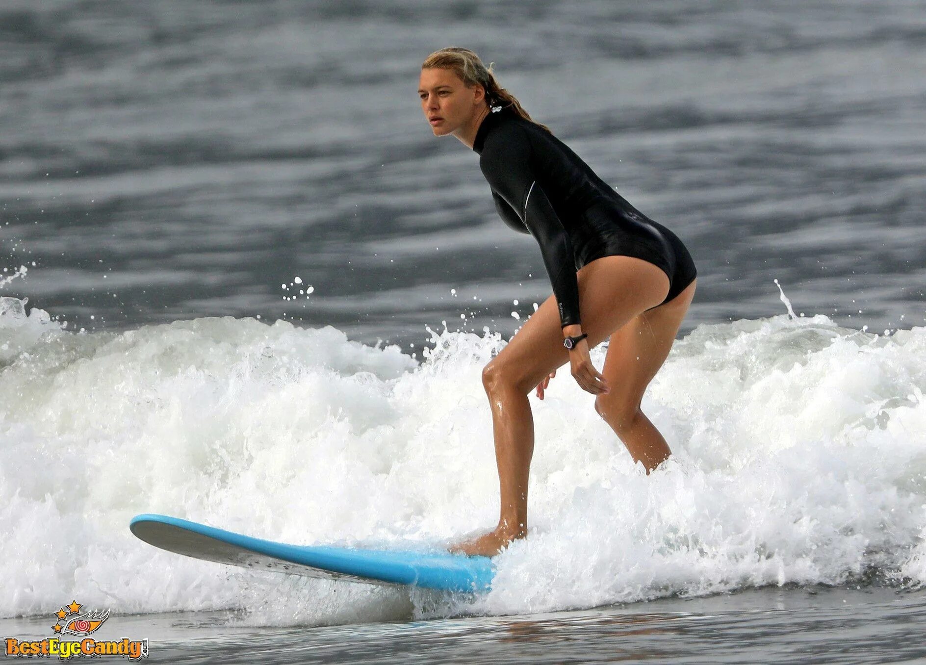 Kelly Rohrbach underwear in Tengzhou